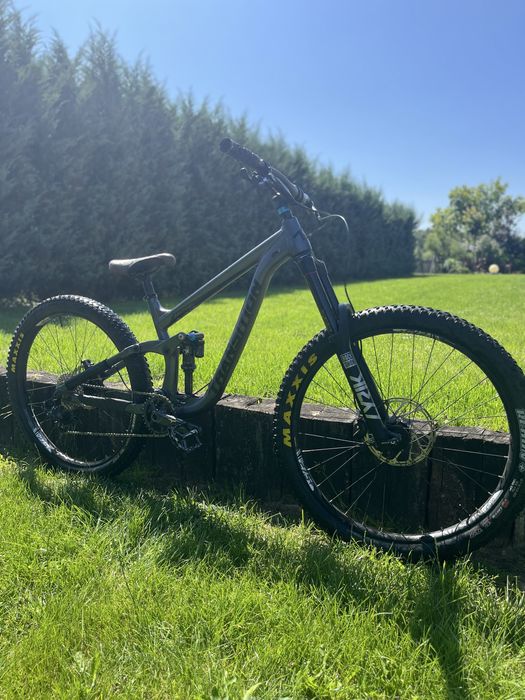 Transition Sentinel V1 M | Custom Build | RockShox Lyrik | Fox DPX2