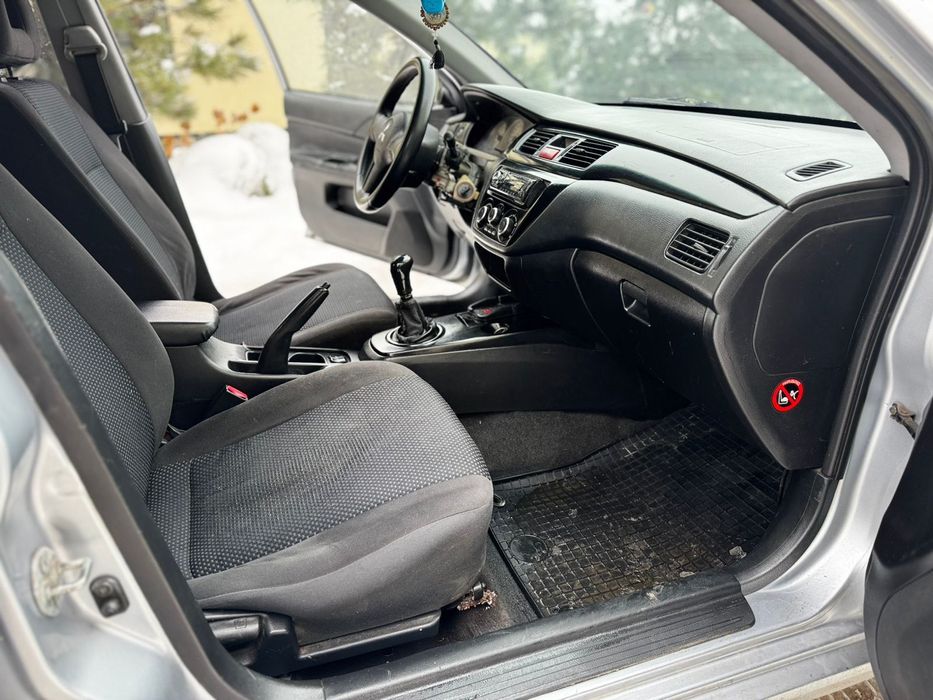 Mitsubishi Lancer 1,6 газ/бензин