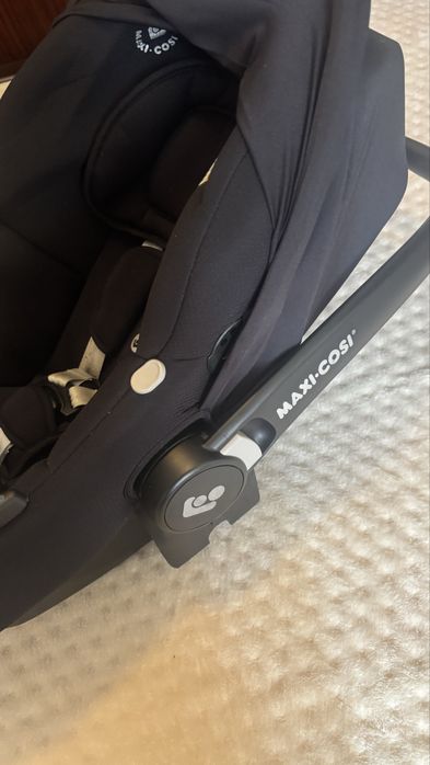 Ovo maxi cosi + base isofix