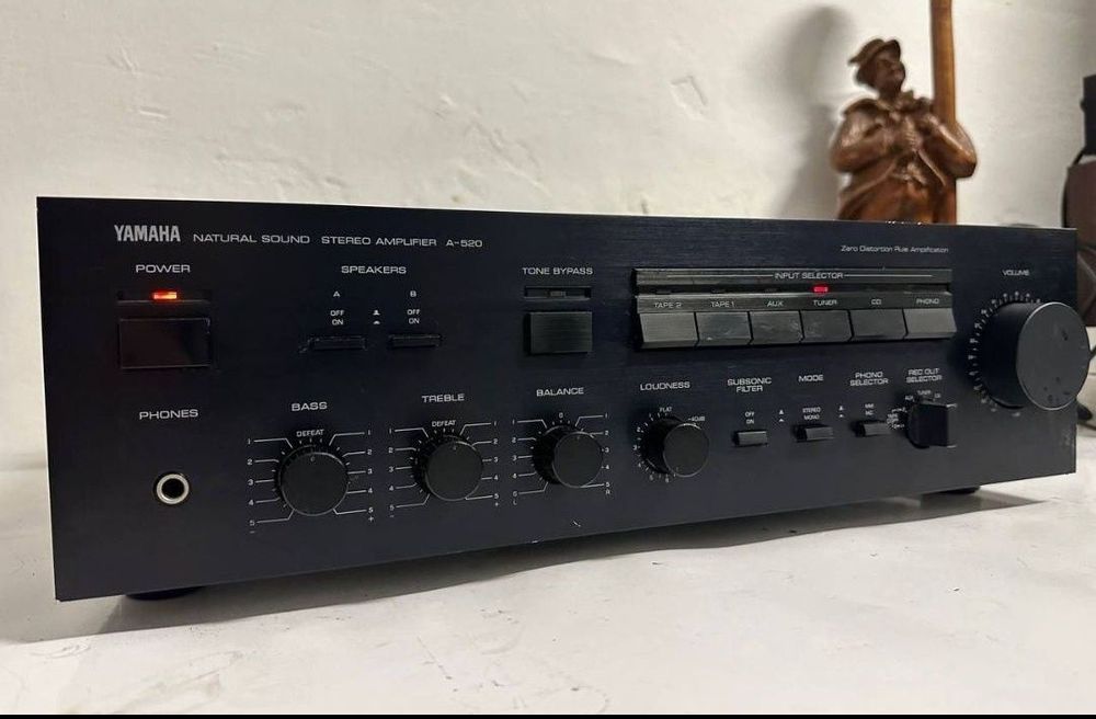 Wzmacniacz stereo Yamaha A-520, 2"120 Watt, Japan