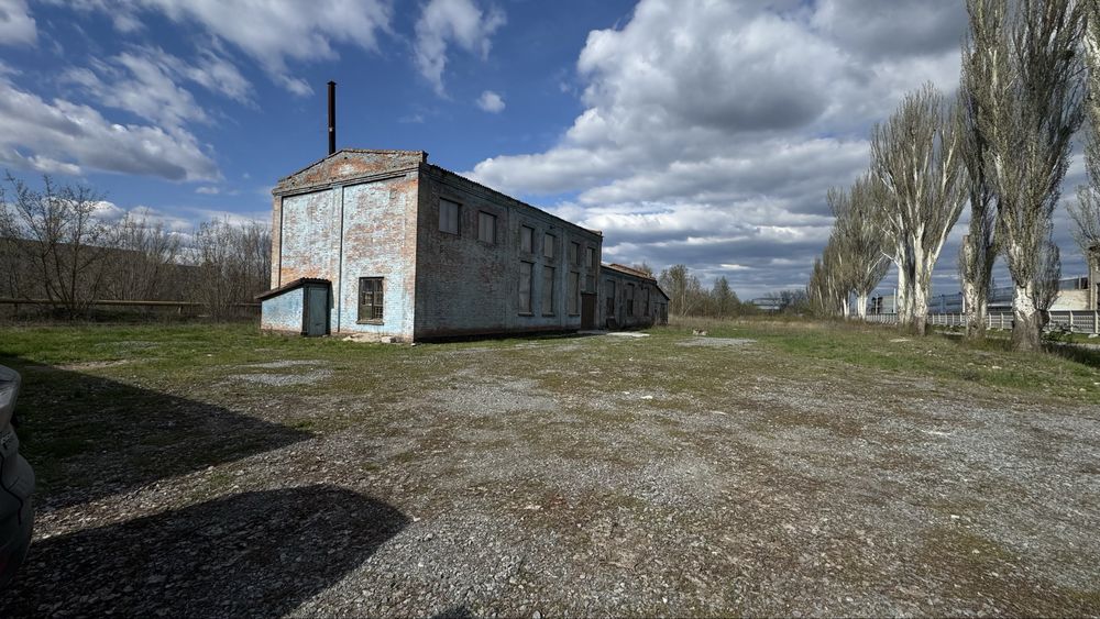 Продаж комерції . Складське приміщення , м. Самар , рн трубний завод , два приміщення