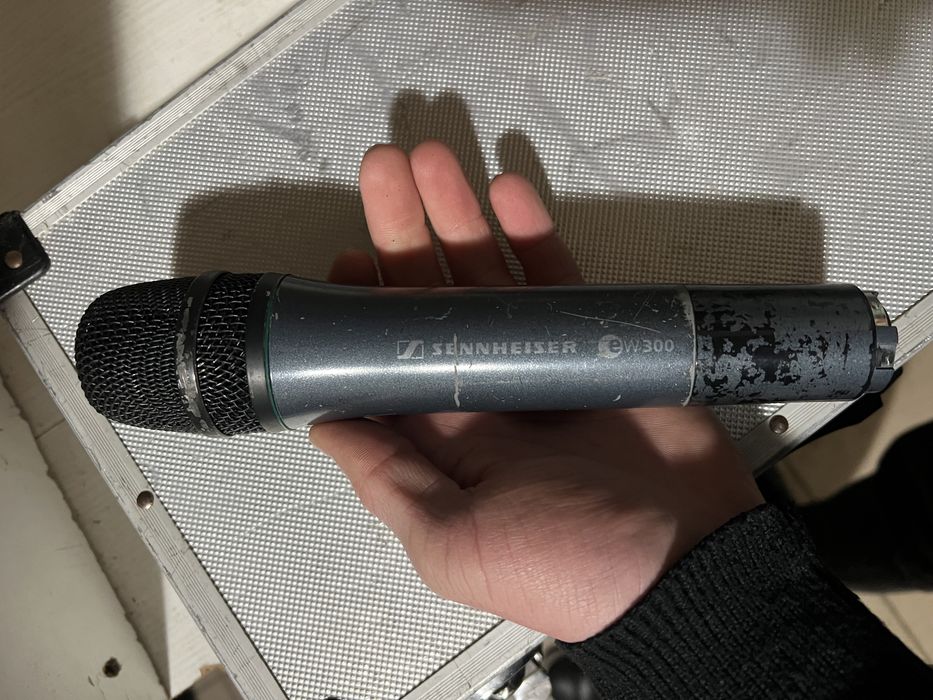 seenheiser радиомикрофон ,мікрофон,радіомікрофон ew300
