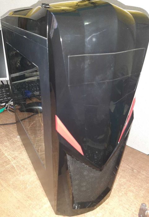 Корпус Frontier Extractor з блоком живлення 450W