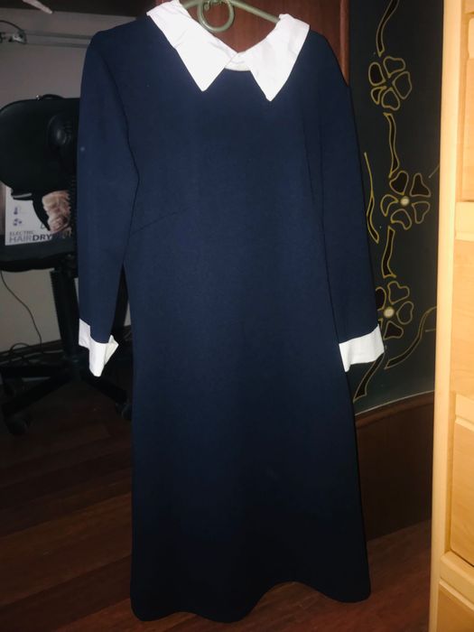 Костюм та плаття