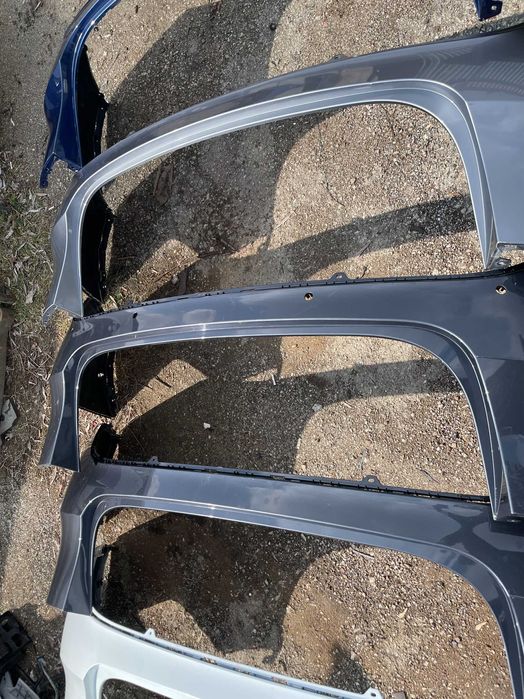 Бампер задній Tesla Model Y голий бампер Тесла вайка оригінал бу