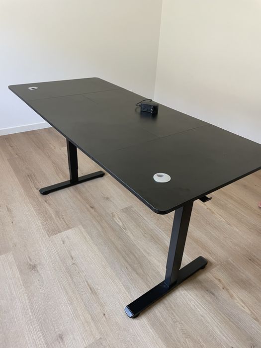 Mesa elevatoria preta 70x160