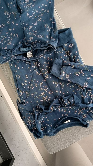 Komplet / dres dla dziewczynki Cool Club r.104