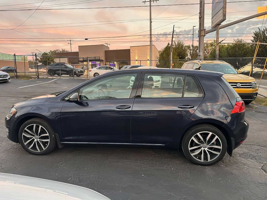 Volkswagen Golf      2015