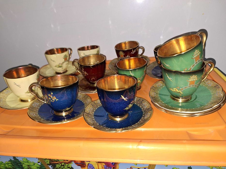 "Rouge Royal" - lindo serviço de porcelana com motivos orientais
