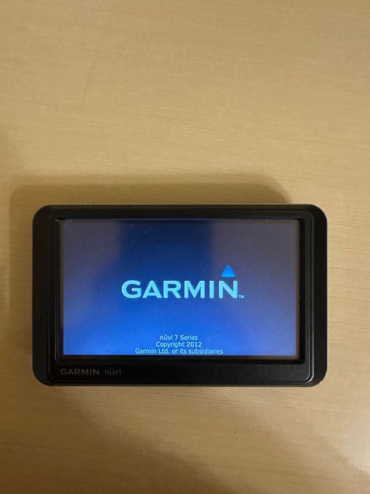 Автомобільний GPS-навігатор Garmin nüvi 760