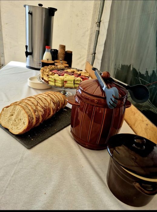 Kuchnia wojskowa , Grill . Catering