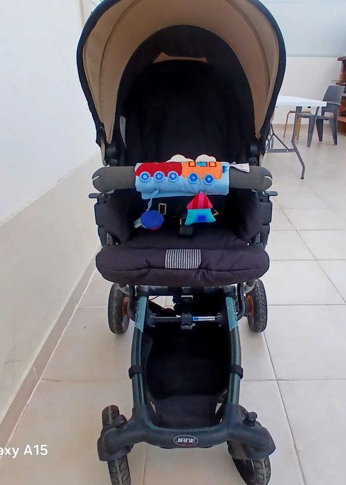 Carrinho de bebé Jané + ovo.  OPORTUNIDADE excelente