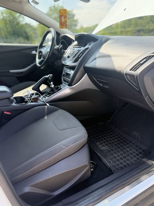 Продам авто Ford Focus 1.6 TDI 2013 року