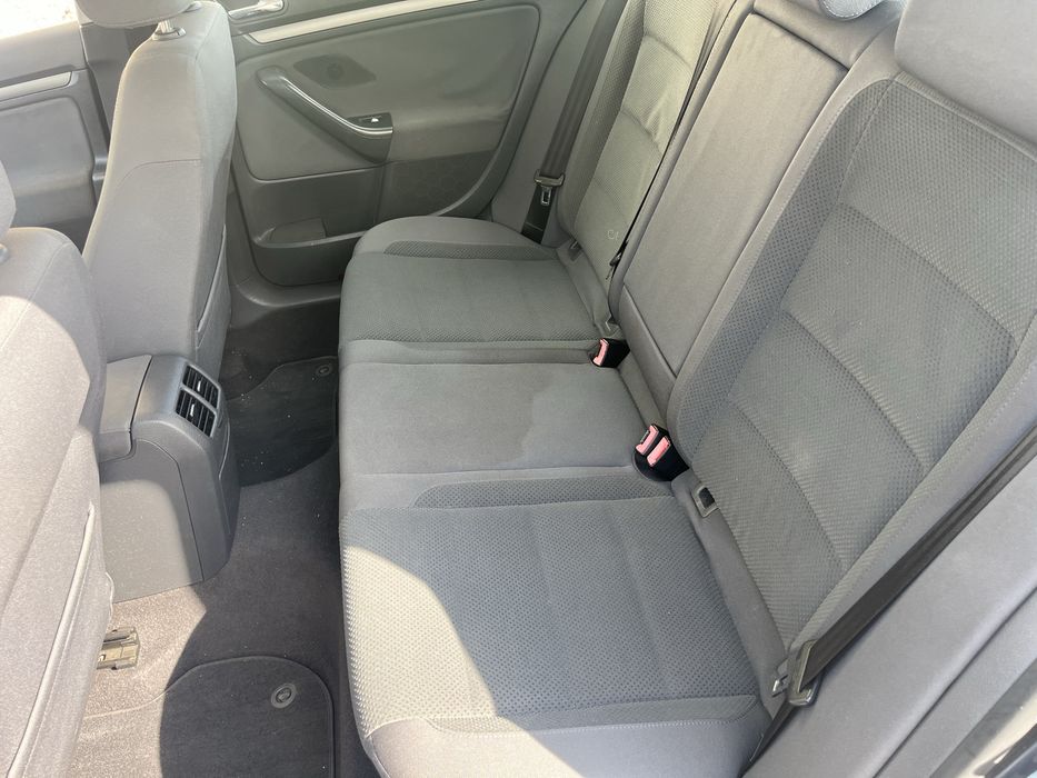 VW Golf 1.6 FSI 115cv