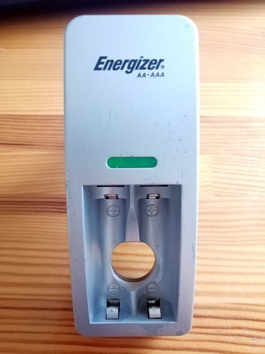 Зарядне Energizer, зарядное Ataba