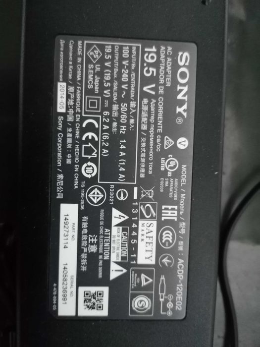 Carregador Sony 19,5v modelo ACDP