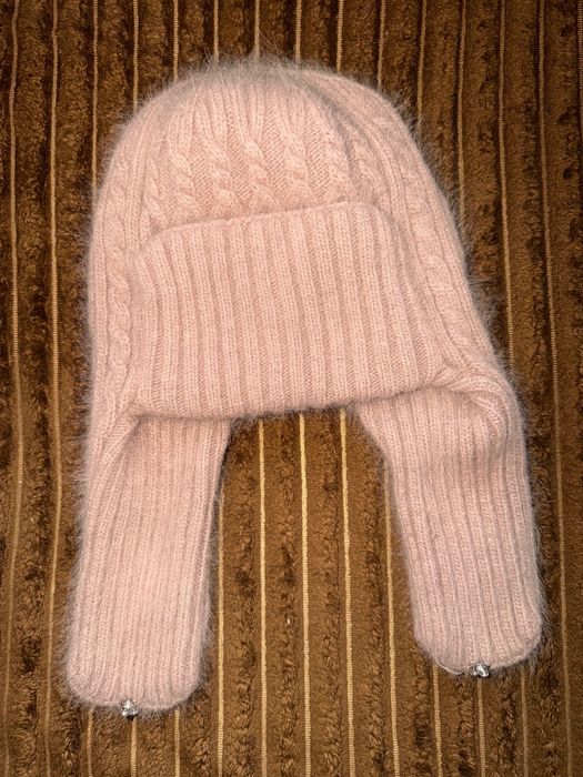 Жіноча шапка вушанка дуже тепла