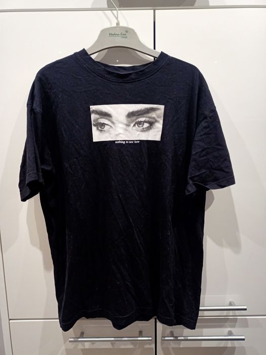 T-shirt czarny z nadrukiem