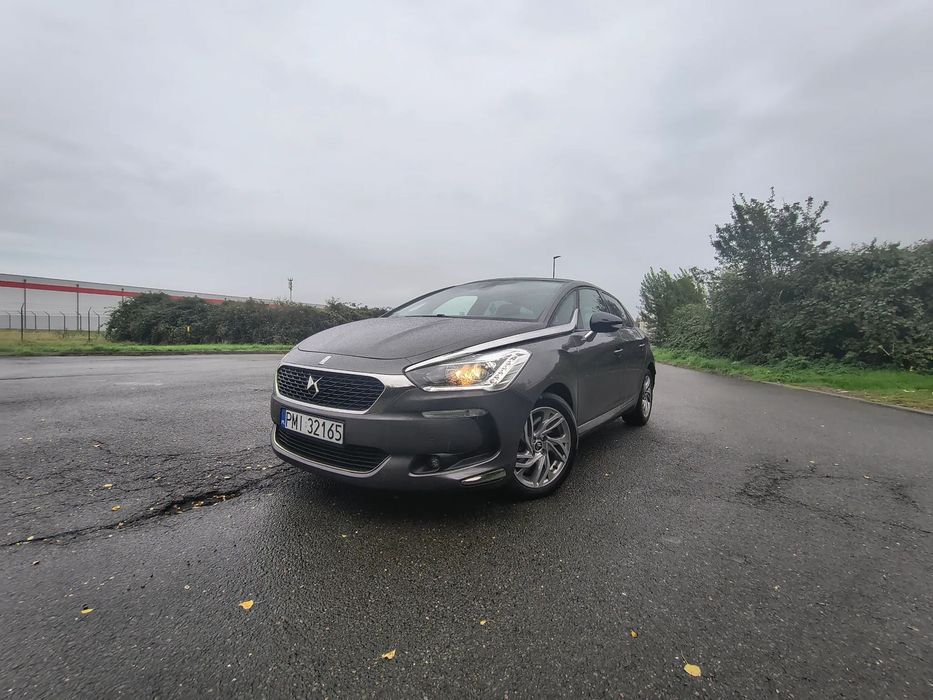 DS Automobiles DS 5