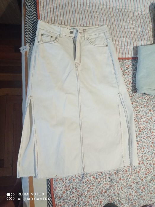Біла джинсова спідниця міді s