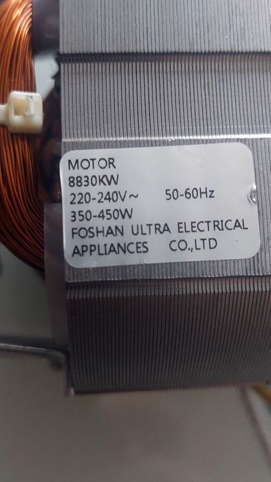 Мотор мясорубки Moulinex 8830 KW 450 w , 220 - 240v 50 - 60 Hz