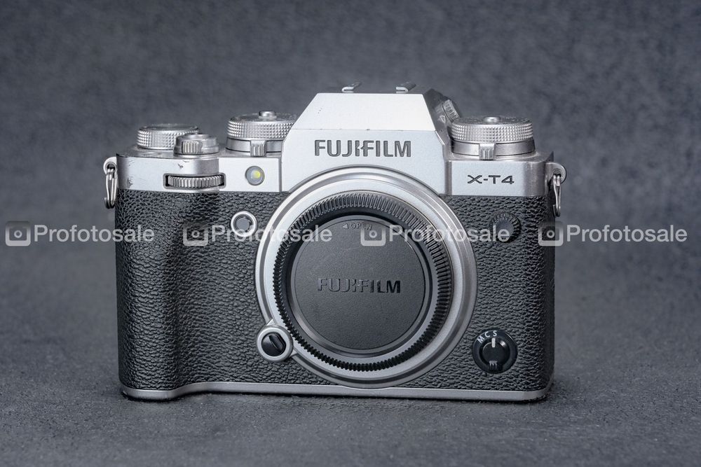 Фотоапарат Fujifilm X-T4 Silver