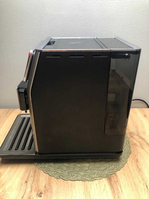 Ekspres do kawy WMF Perfection 660 CP812D