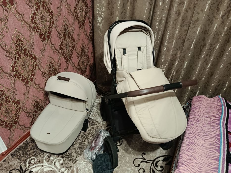 Продам коляску Карело ультра