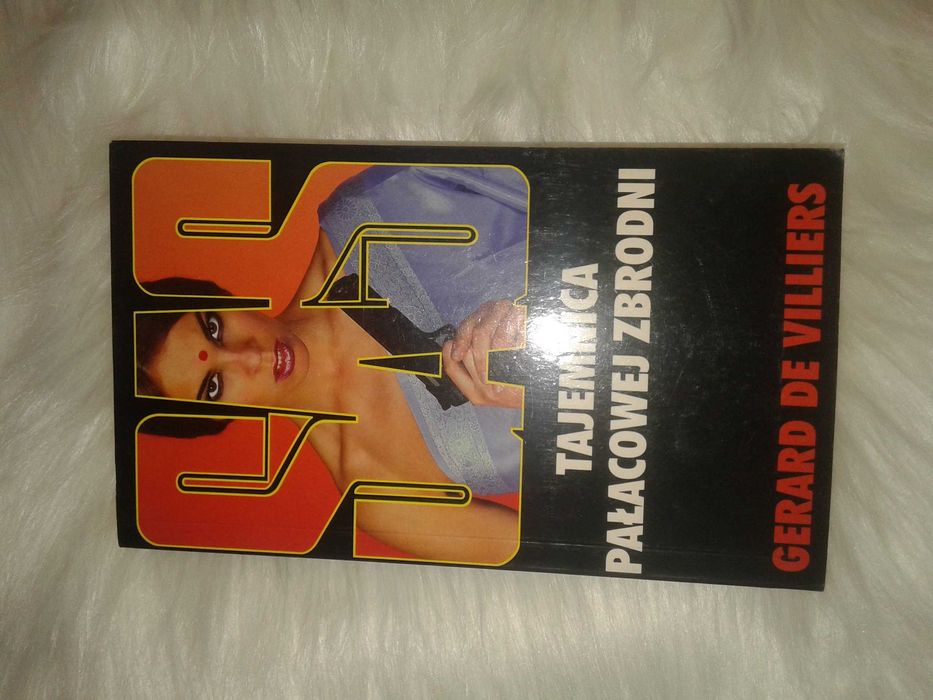 Tajemnica pałacowej zbrodni - Gerard De Villiers