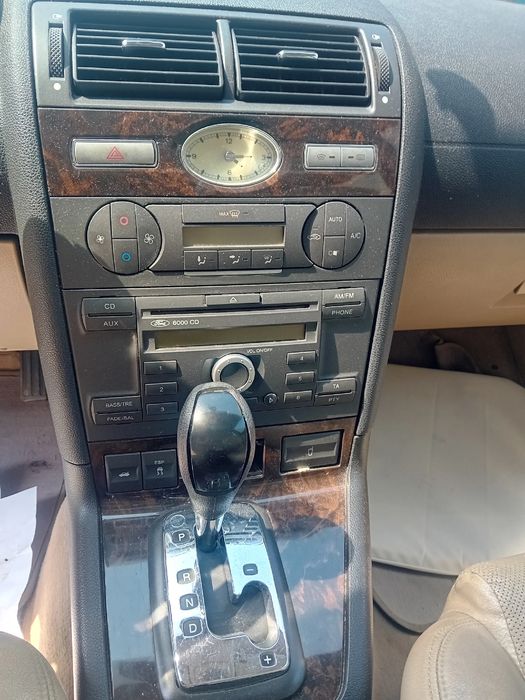 Para peças FORD Mondeo III Carrinha (BWY)