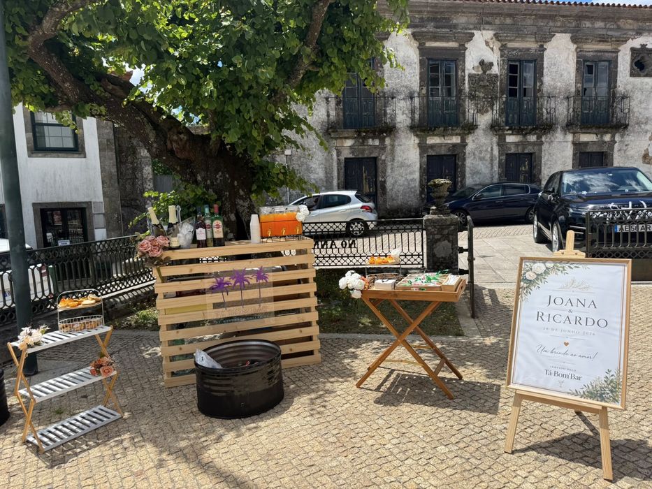 Bar Móvel para Casamentos, Batizados e Eventos | Tá Bom’Bar
