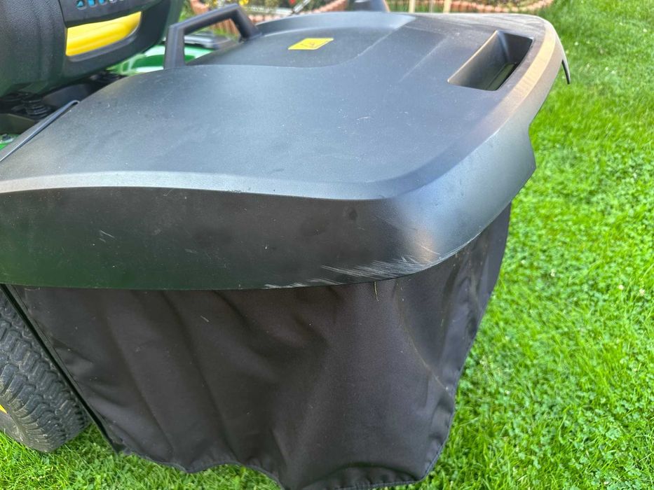 Traktorek ogrodowy JOHN DEERE X350R + DEFLEKTOR TYLNY