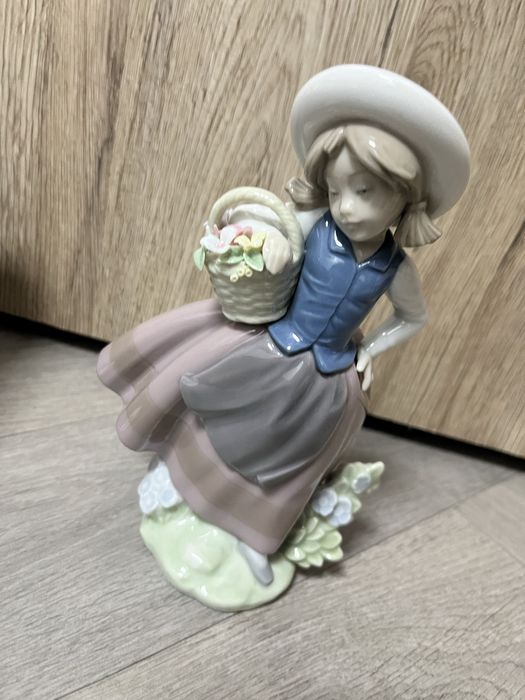 Figurki lladro i nao