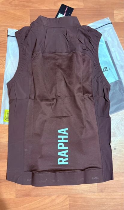 Kamizelka rowerowa rapha pro team lightweight gilet