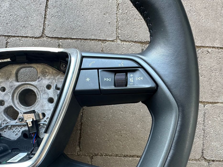 Руль, кермо Audi A6 C8