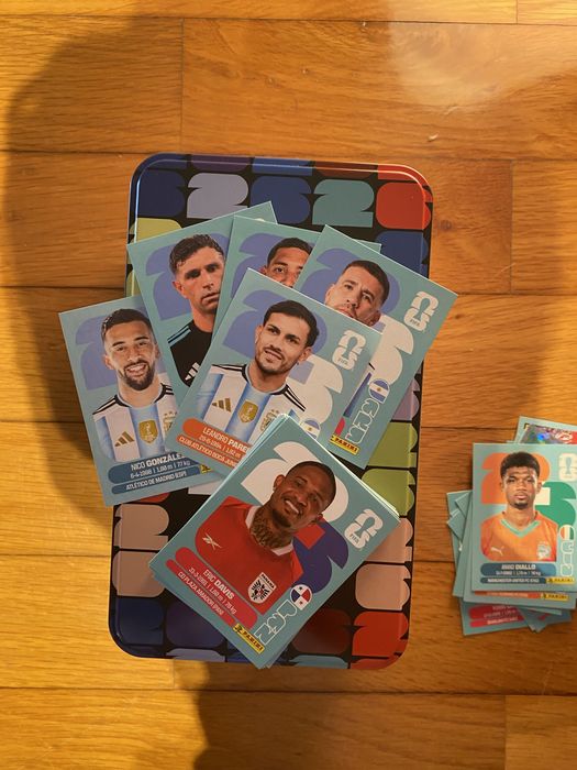Vendo ou troco cromos mundial 2026