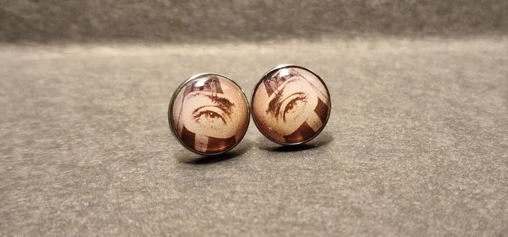 Kolczyki na sztyfty grafika oko stal chirurgiczna