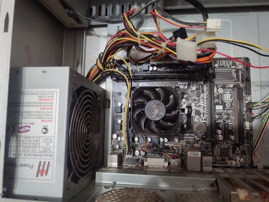 Продам ПК , А-10 , 8 ГБ, 500w,  на запчастини або апгрейд! ДешевоДеше