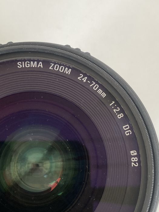 Lente Sigma 24-70