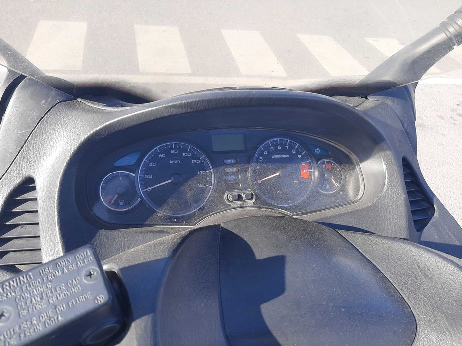 Honda s-wing 125 scooter