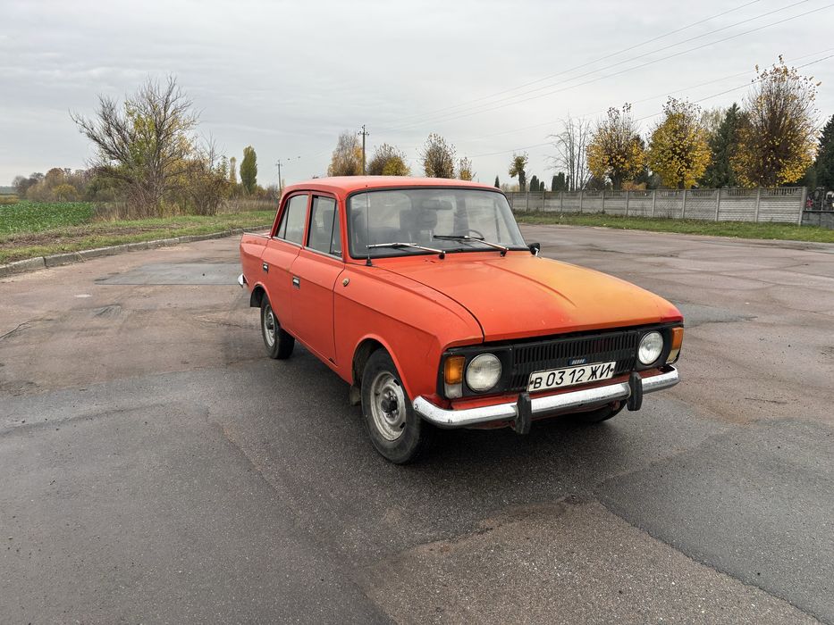 Автомобіль Иж 412