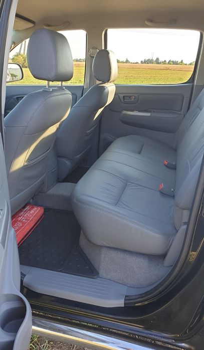 Toyota Hilux 3.0 D-4D Sol