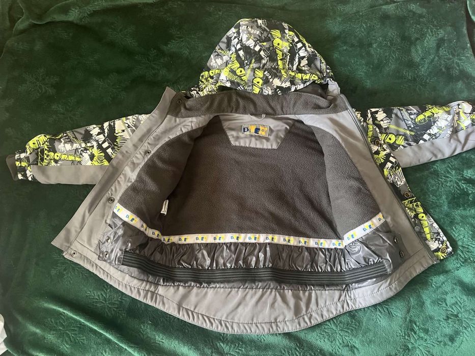 Зимний комплект полукомбинезон и куртка