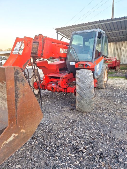 Manitou maquina telescópica giratória