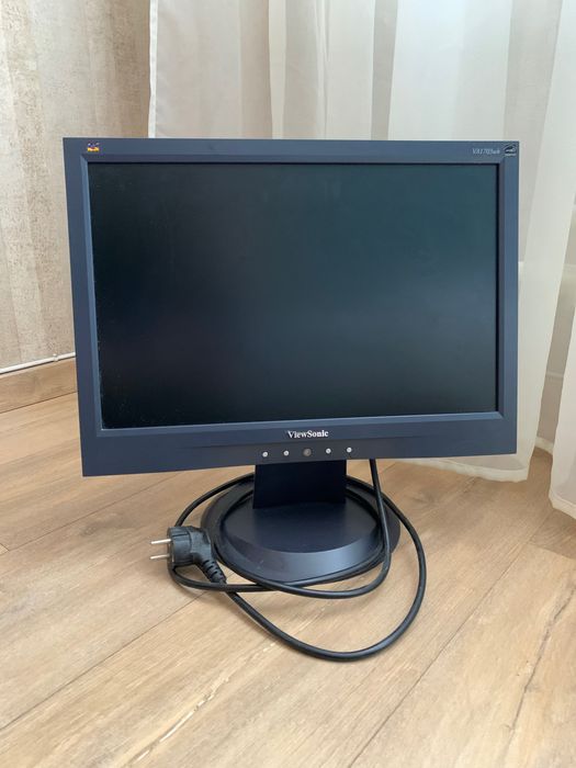 Монітор ViewSonic