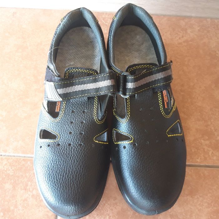 Спецвзуття польского виробника