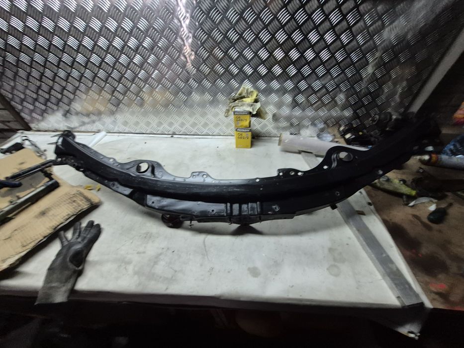 Pas górny Alfa Romeo 159,Brera