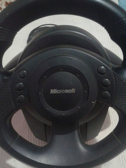 Games + Steering Wheel and Pedals - Gamer - Microsoft - PC64584327712387123