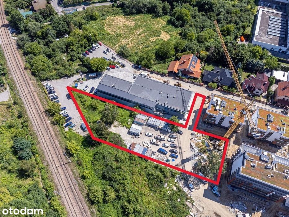 Działka usługowa z przeznaczeniem pod zabudowę budynkami usługowymi