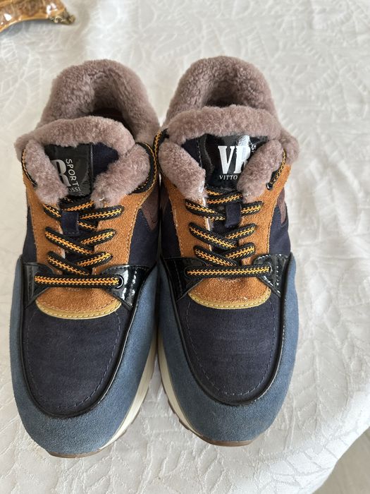 Кроссовки зимние